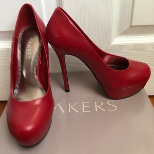 Ted Baker Maroon Pumps